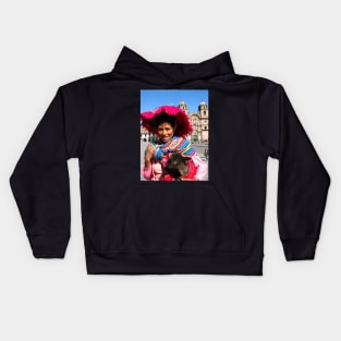 Portrait with baby alpaca. Kids Hoodie